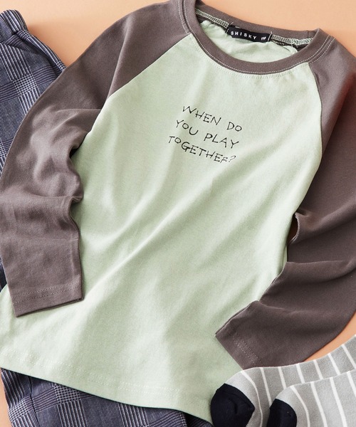 SHISKY（シスキー）の「SHISKY / シスキー 英字ロゴ プリント ラグラン ロングＴシャツ キッズ（Tシャツ/カットソー・キッズ・ホワイト系その他5/グレー系その他/ホワイト系その他/グリーン系その他/ホワイト系その他3/ブラウン系その他/ピンク系その他/ホワイト系その他2/ベージュ系その他/ホワイト系その他4・120/130/150/110/100/160/140）」の9枚目の写真