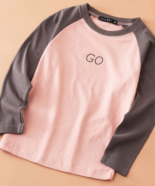 SHISKY（シスキー）の「SHISKY / シスキー 英字ロゴ プリント ラグラン ロングＴシャツ キッズ（Tシャツ/カットソー・キッズ・ホワイト系その他5/グレー系その他/ホワイト系その他/グリーン系その他/ホワイト系その他3/ブラウン系その他/ピンク系その他/ホワイト系その他2/ベージュ系その他/ホワイト系その他4・120/130/150/110/100/160/140）」の10枚目の写真