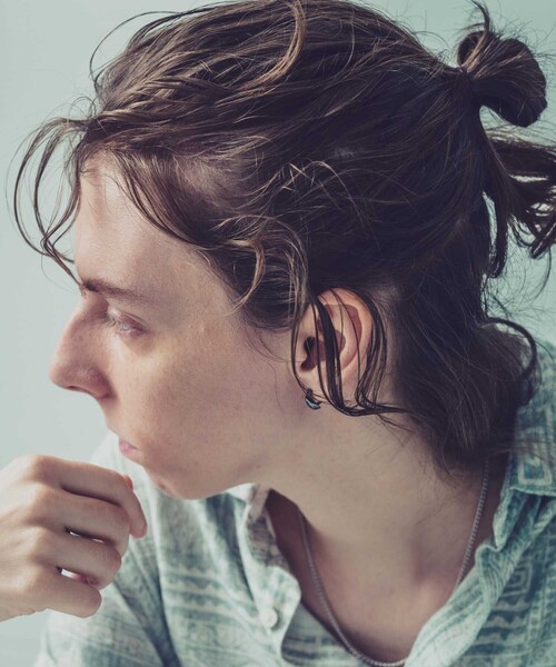 and cloud（アンドクラウド）の「Drop Earring M（イヤリング・レディース・ブラック/シルバー/イエローゴールド・FREE）」の12枚目の写真