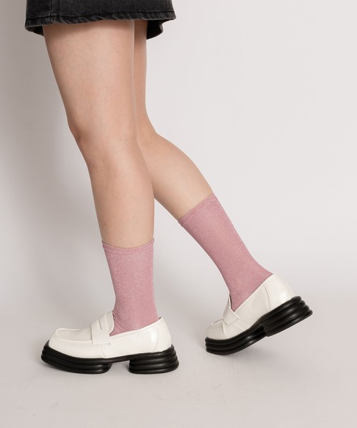 SVEC（シュベック）の「チャンキーソール スクエアトゥ コインローファー（ローファー・レディース・ブラック/ホワイト・39/36/38/37/35）」の14枚目の写真