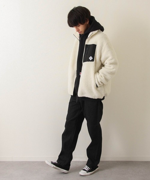 ZIP FIVE(ジップファイブ)の「【ZIP FIVE】 ボア フリース スタンド ジャケット / ブルゾン(ブルゾン・メンズ・ホワイト/ブラック/ダークグリーン/ベージュ/カーキ/マルチ/モカ/ライトパープル/キャメル/ホワイト系/ブラック系/ブラック系1/ブラウン系/ベージュ系/ホワイト×グリーン/ベージュ×ブラック・MEDIUM/LARGE/X-LARGE)」の17枚目の写真