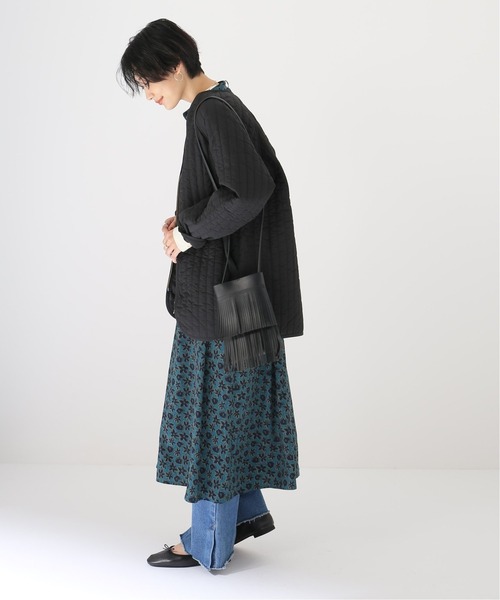 Simplicite(サンプリシテ)の「縦キルティングブルゾン◆(ブルゾン・レディース・ブラック/ベージュ/キャメル・MEDIUM)」の4枚目の写真