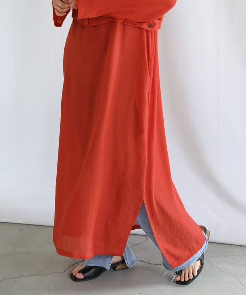 select MOCA（セレクトモカ）の「オープンスリーブシアースラブロングワンピース（ワンピース・レディース・ブラック/サックスブルー/オレンジ・FREE）」の9枚目の写真