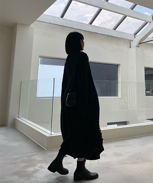 chuclla（チュクラ）の「【chuclla】【2022SS】Fray detail long knit cardigan chw22s047（ニット/セーター・レディース・ブラック・FREE）」の10枚目の写真