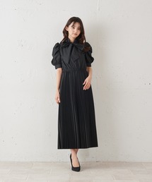 パフスリーブリボンプリーツワンピース