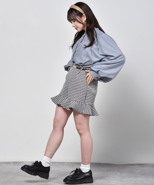 ems excite（エムズエキサイト）の「ベルトツキフリルショートパンツ（その他パンツ・レディース・ブラック/パープル系その他/ブラック系その他2・FREE）」の22枚目の写真