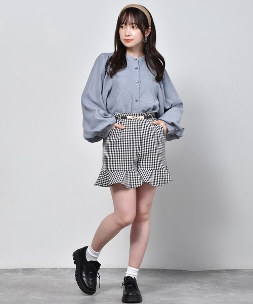 ems excite（エムズエキサイト）の「ベルトツキフリルショートパンツ（その他パンツ・レディース・ブラック/パープル系その他/ブラック系その他2・FREE）」の4枚目の写真