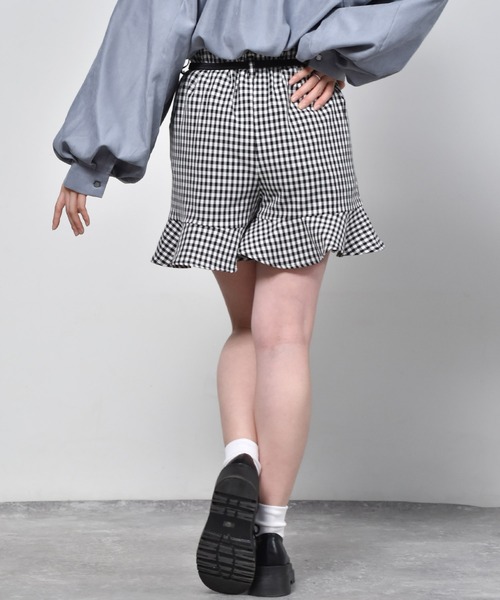 ems excite（エムズエキサイト）の「ベルトツキフリルショートパンツ（その他パンツ・レディース・ブラック/パープル系その他/ブラック系その他2・FREE）」の13枚目の写真