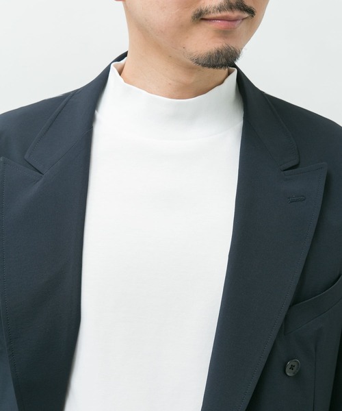 URBAN RESEARCH DOORS（アーバンリサーチドアーズ）の「『抗菌/防臭』LIFE STYLE TAILOR　シルケットポンチストレッチモックネックTシャツ（Tシャツ/カットソー・メンズ・ホワイト・MEDIUM/LARGE）」の9枚目の写真