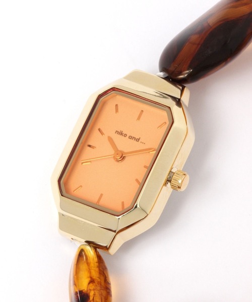 niko and...(ニコアンド)の「ブレスウォッチ(アナログ腕時計・レディース・ホワイト/ブラウン/グレー・0)」の4枚目の写真