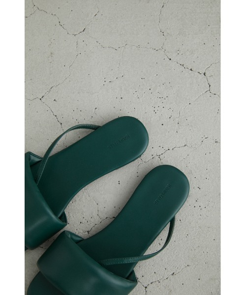 STYLEMIXER（スタイルミキサー）の「バルキーフラットサンダル（サンダル・レディース・ブラック/グリーン・SMALL/MEDIUM/LARGE）」の7枚目の写真