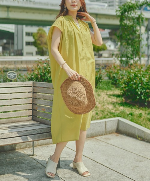 Chez toi（シェトワ）の「キーネックギャザースモックワンピース（ワンピース・レディース・オフホワイト/ブラック/グリーン/イエロー・FREE）」の8枚目の写真