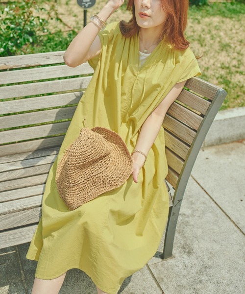 Chez toi（シェトワ）の「キーネックギャザースモックワンピース（ワンピース・レディース・オフホワイト/ブラック/グリーン/イエロー・FREE）」の19枚目の写真