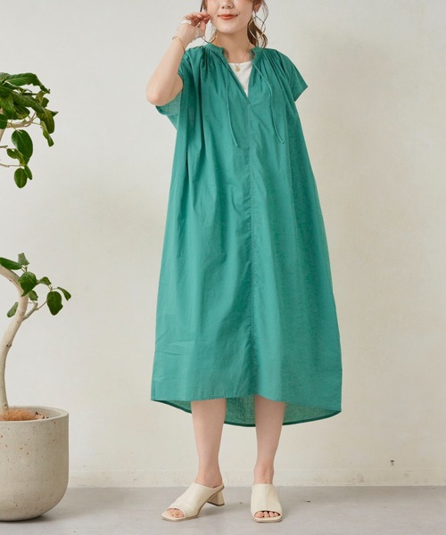 Chez toi（シェトワ）の「キーネックギャザースモックワンピース（ワンピース・レディース・オフホワイト/ブラック/グリーン/イエロー・FREE）」の14枚目の写真