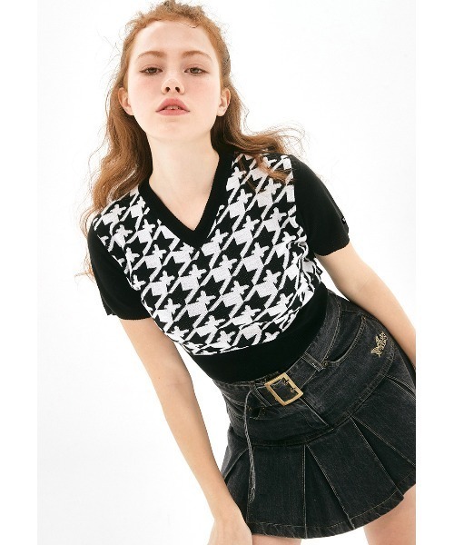 FANCY CLUB（ファンシークラブ）の「A'GEM/9 × .kom『 FANCY CLUB/ファンシークラブ』HOUND TOOTH CHECK CROP KNIT TEE/ハウンドトゥース チェック柄 クロップド丈 ニット半袖Tシャツ（ニット/セーター・レディース・ブラック/ライトブルー・FREE）」の15枚目の写真