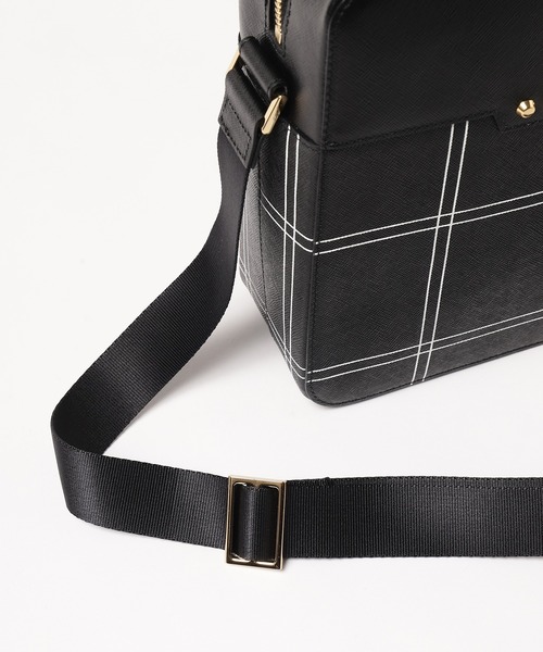 CULLNI（クルニ）の「BG-016B / Square Check Leather Shoulder Bag