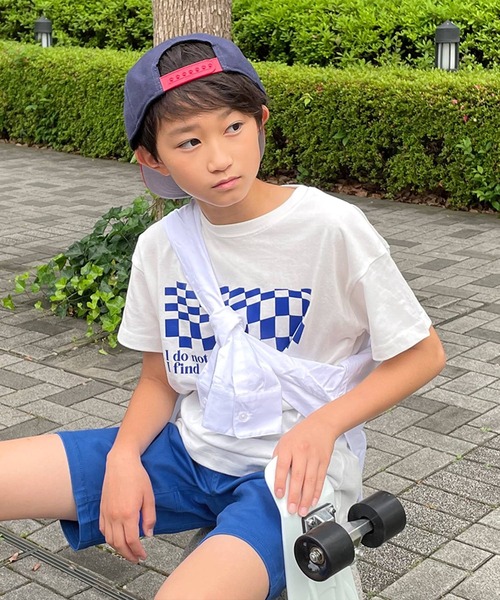 GLAZOS（グラソス）の「天竺・ドロップショルダーBOXチェッカープリント半袖Tシャツ（Tシャツ/カットソー・キッズ・オフホワイト/グリーン/ブラック・130cm/140cm/150cm/160cm/170cm）」の2枚目の写真