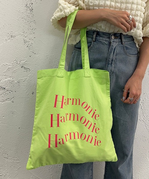 apres jour mignon（アプレジュールミニョン）の「プリントカラートートバッグ【ZOZOTOWN限定アイテム】（ショルダーバッグ・レディース・ピンク/オレンジ/イエロー/グリーン・ONESIZE）」の5枚目の写真