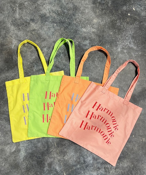 apres jour mignon（アプレジュールミニョン）の「プリントカラートートバッグ【ZOZOTOWN限定アイテム】（ショルダーバッグ・レディース・ピンク/オレンジ/イエロー/グリーン・ONESIZE）」の9枚目の写真