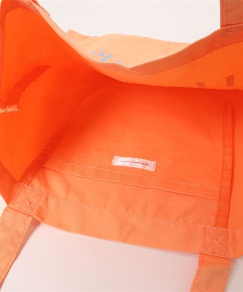 apres jour mignon（アプレジュールミニョン）の「プリントカラートートバッグ【ZOZOTOWN限定アイテム】（ショルダーバッグ・レディース・ピンク/オレンジ/イエロー/グリーン・ONESIZE）」の10枚目の写真