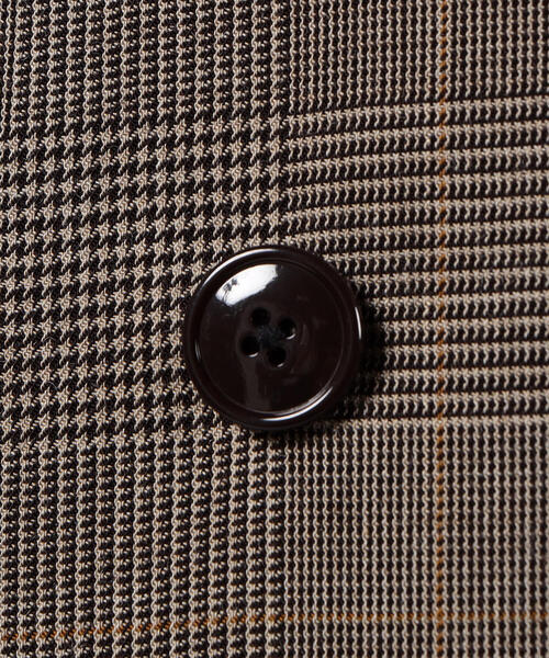 TOMORROWLAND （トゥモローランド）の「ウールレーヨンツイル ダブルブレステッド4Bジャケット（テーラードジャケット・メンズ・ブラック/ベージュ/ネイビー/ブラウン系その他・S/M/XS）」の14枚目の写真