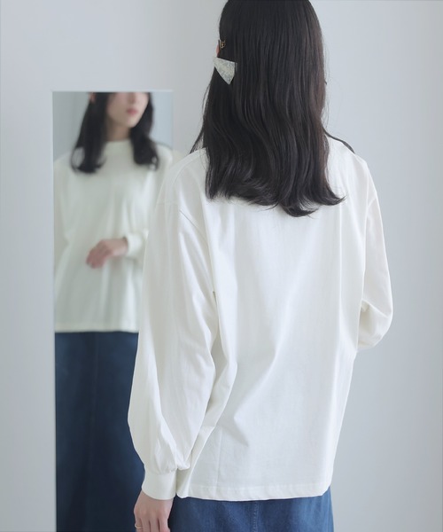 ElegChic(エレグシック)の「モックネックボリューム袖ロンT(Tシャツ/カットソー・レディース・ライトベージュ/ブラック/オフホワイト・4L/M/XL)」の10枚目の写真