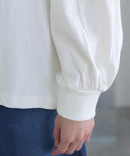 ElegChic(エレグシック)の「モックネックボリューム袖ロンT(Tシャツ/カットソー・レディース・ライトベージュ/ブラック/オフホワイト・4L/M/XL)」の18枚目の写真