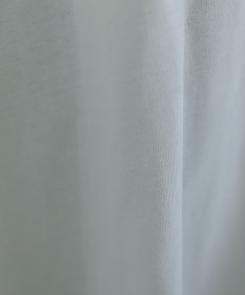ElegChic(エレグシック)の「モックネックボリューム袖ロンT(Tシャツ/カットソー・レディース・ライトベージュ/ブラック/オフホワイト・4L/M/XL)」の19枚目の写真