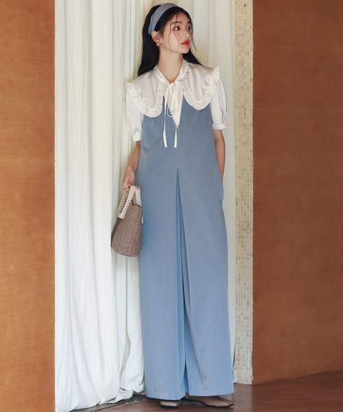 SAISON DE PAPILLON(セゾンドパピヨン)の「ディープVネックサロペット(サロペット/オーバーオール・レディース・ブラック/ピンク/ブルー・S/M/L)」の4枚目の写真