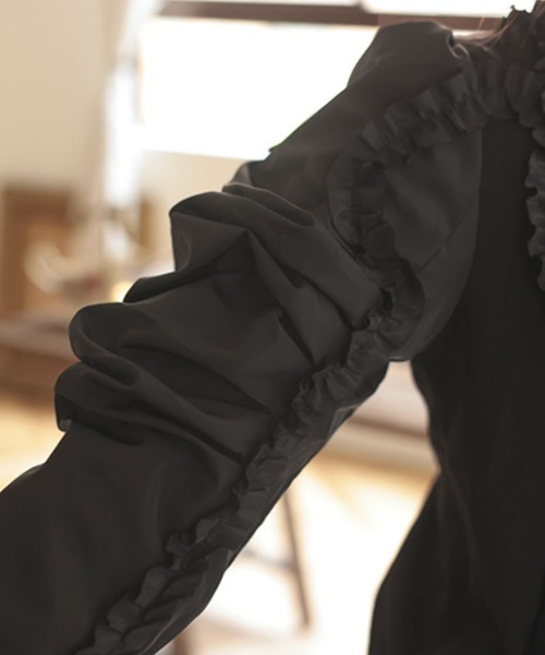 DONOBAN（ドノバン）の「フリルブルゾン（ブルゾン・レディース・ブラック/ネイビー・F）」の16枚目の写真