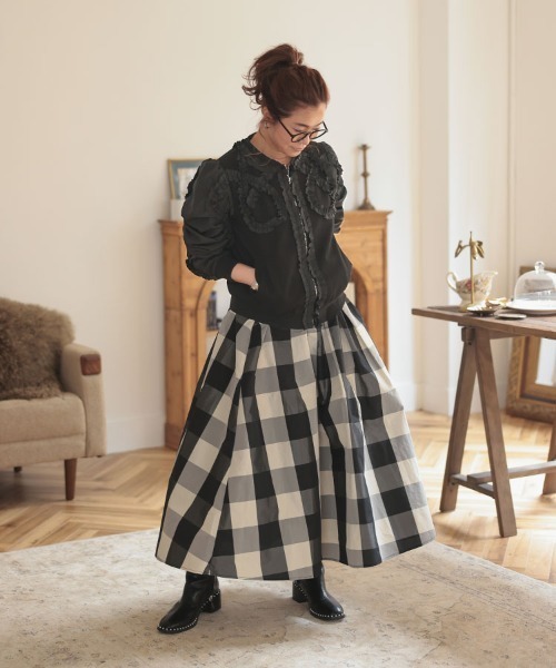 DONOBAN（ドノバン）の「フリルブルゾン（ブルゾン・レディース・ブラック/ネイビー・F）」の5枚目の写真