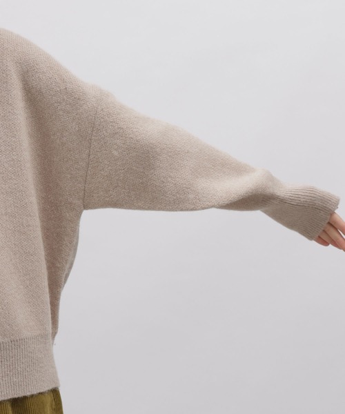 LAKOLE（ラコレ）の「7Gヘアリーヤーンダブルジャカードプルオーバー / 165936（ニット/セーター・レディース・ブラック/ブラウン/ベージュ/ブルー・SMALL/MEDIUM）」の7枚目の写真