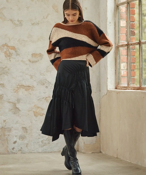 Cheek(チーク)の「シャーリングイレヘムスカート(スカート・レディース・ブラック/ベージュ/ブラウン・SMALL/MEDIUM)」の2枚目の写真