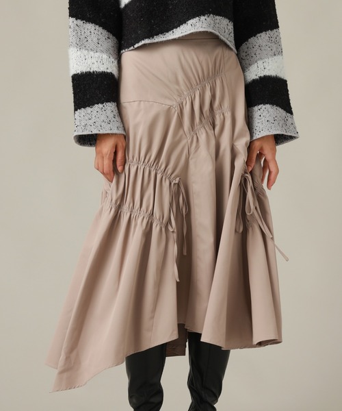 Cheek(チーク)の「シャーリングイレヘムスカート(スカート・レディース・ブラック/ベージュ/ブラウン・SMALL/MEDIUM)」の7枚目の写真