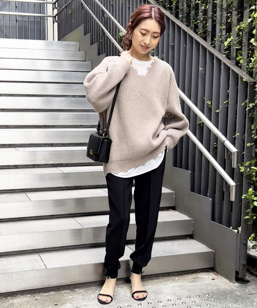 Spick & Span（スピックアンドスパン）の「ヴィンテージVネックニット（ニット/セーター・レディース・チャコールグレー/ベージュ・FREE）」の14枚目の写真