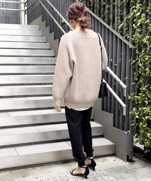 Spick & Span（スピックアンドスパン）の「ヴィンテージVネックニット（ニット/セーター・レディース・チャコールグレー/ベージュ・FREE）」の18枚目の写真