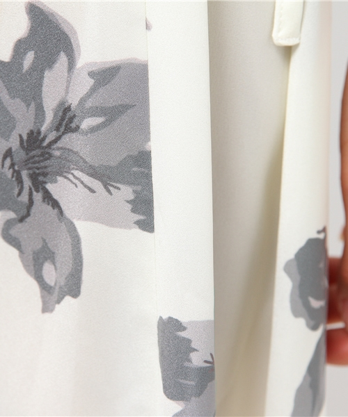 Omekashi（オメカシ）の「【Omekashi】オリジナル大花PTワンピース（ワンピース・レディース・ブラック/オフホワイト/グレー・ﾌﾘ-）」の15枚目の写真