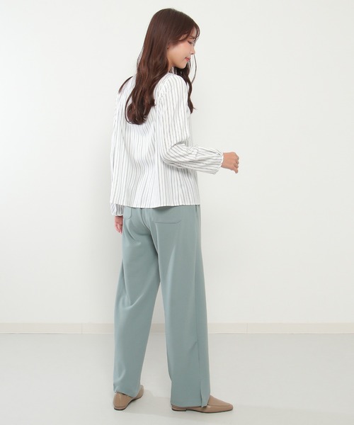 IKKA LOUNGE(イッカラウンジ)の「チャーム付きブラウス(シャツ/ブラウス・レディース・その他1/オフホワイト・S/M/L/XL)」の6枚目の写真