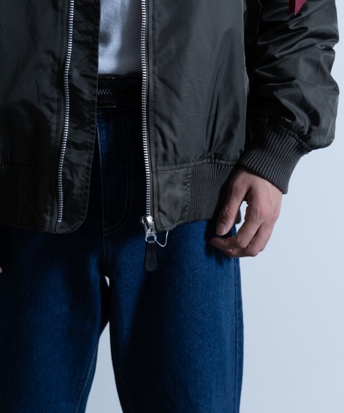 NYLAUS（ナイラス）の「ヘビーツイル ナイロン 裏タフタ MA-1 ミリタリージャケット（MA-1・メンズ・カーキ/ホワイト/ブラック・L/LL/M）」の8枚目の写真