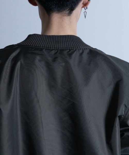 NYLAUS（ナイラス）の「ヘビーツイル ナイロン 裏タフタ MA-1 ミリタリージャケット（MA-1・メンズ・カーキ/ホワイト/ブラック・L/LL/M）」の15枚目の写真