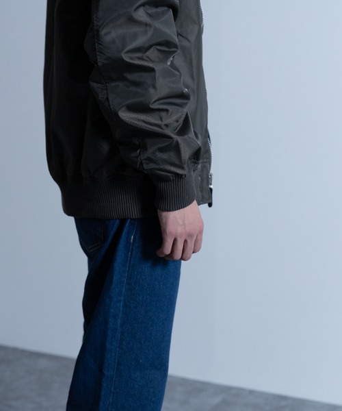 NYLAUS（ナイラス）の「ヘビーツイル ナイロン 裏タフタ MA-1 ミリタリージャケット（MA-1・メンズ・カーキ/ホワイト/ブラック・L/LL/M）」の11枚目の写真