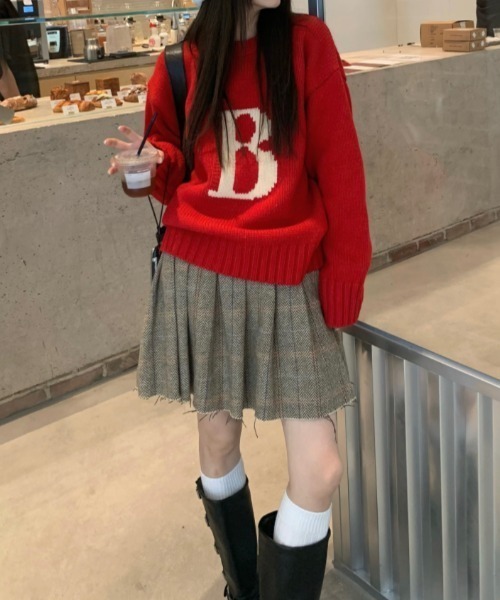 Vipoa（ヴィポア）の「レトロカレッジジャガードニット（ニット/セーター・レディース・ホワイト/レッド・FREE）」の20枚目の写真