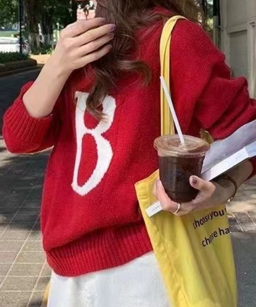 Vipoa（ヴィポア）の「レトロカレッジジャガードニット（ニット/セーター・レディース・ホワイト/レッド・FREE）」の3枚目の写真