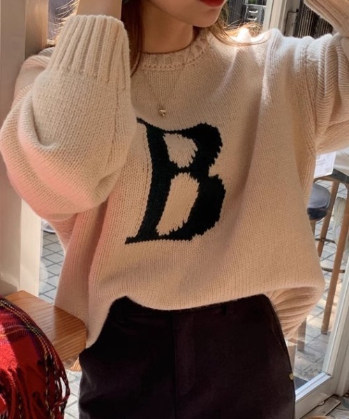 Vipoa（ヴィポア）の「レトロカレッジジャガードニット（ニット/セーター・レディース・ホワイト/レッド・FREE）」の4枚目の写真