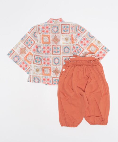 mocmof(モクモフ)の「おめかし袴セット flowery(着物・キッズ・オレンジ/ブルー/レッド・80-90cm/70-80cm)」の4枚目の写真