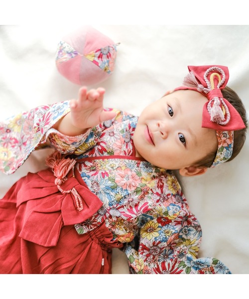 mocmof(モクモフ)の「おめかし袴セット flowery(着物・キッズ・オレンジ/ブルー/レッド・80-90cm/70-80cm)」の2枚目の写真