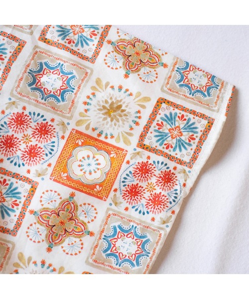 mocmof(モクモフ)の「おめかし袴セット flowery(着物・キッズ・オレンジ/ブルー/レッド・80-90cm/70-80cm)」の14枚目の写真