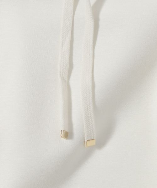 mysty woman（ミスティウーマン）の「【黒田真友香さんコラボ】ダンボールフーディ 191152（パーカー・レディース・ブラック/オフホワイト/ピンクベージュ・FREE）」の8枚目の写真