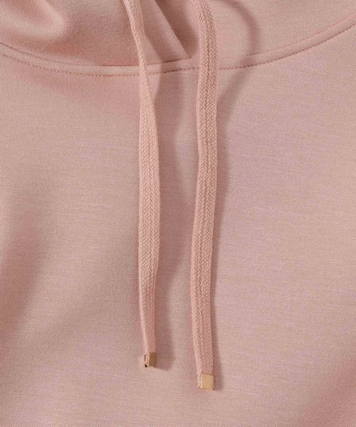 mysty woman（ミスティウーマン）の「【黒田真友香さんコラボ】ダンボールフーディ 191152（パーカー・レディース・ブラック/オフホワイト/ピンクベージュ・FREE）」の9枚目の写真