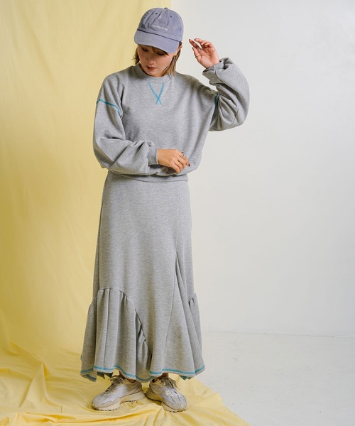 bohmal（ボマール）の「ボリュームスリーブワッペン付きスウェット（スウェット・レディース・グレー/ホワイト/ブラック・FREE）」の6枚目の写真